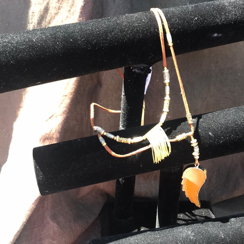 Elise M Taj Mahal Double layer Agate necklace - Picture 2 of 8